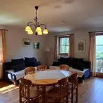 Schloss Wasserleonburg Apartmán Nötsch