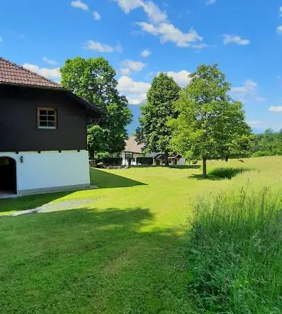 Schloss Wasserleonburg Apartment