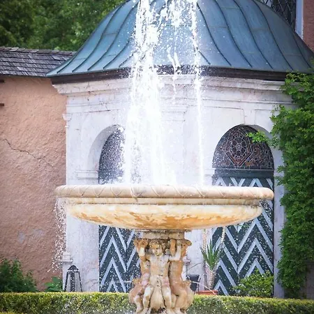 Апартаменты Schloss Wasserleonburg Нёч