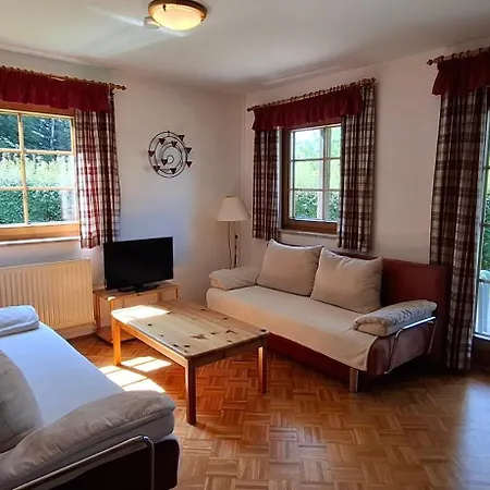 Schloss Wasserleonburg Nötsch