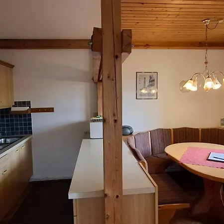 Apartment Schloss Wasserleonburg *