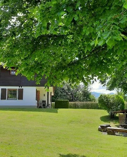 Schloss Wasserleonburg 公寓 *