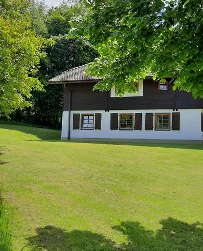 Schloss Wasserleonburg Apartment *