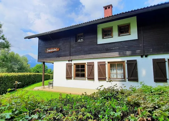 Schloss Wasserleonburg Apartment *